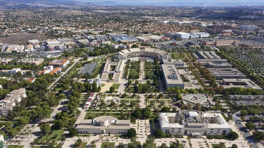 El papel del espionaje en las Relaciones Internacionales, a debate en la UA