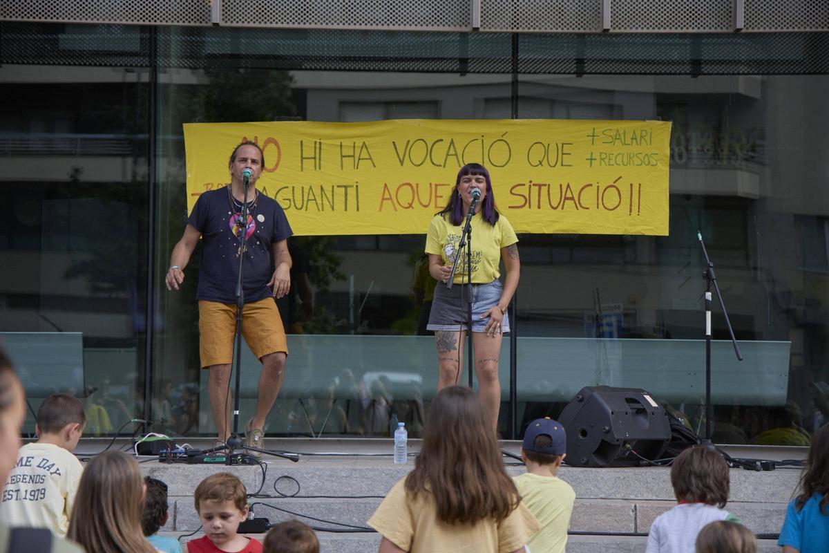 Les imatges de la protesta dels docents gironins contra el preacord d'Educació Les imatges de la protesta dels docents gironins contra el preacord d'Educació