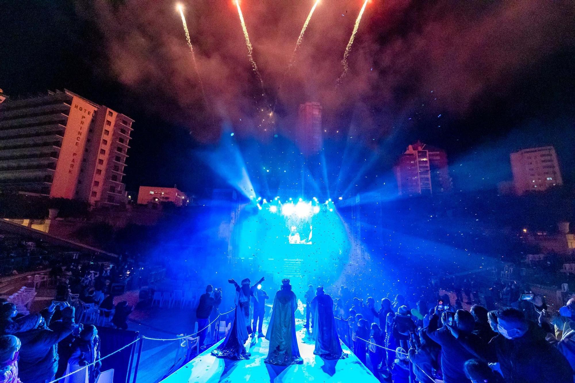 Los tres Reyes Magos fueron recibidos en el auditorio Julio Iglesias del Parque de L'Aigüera.