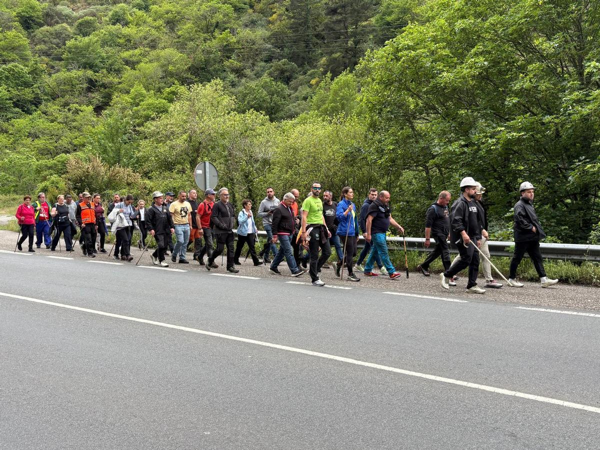 La marcha minera por el Corredor del Narcea.