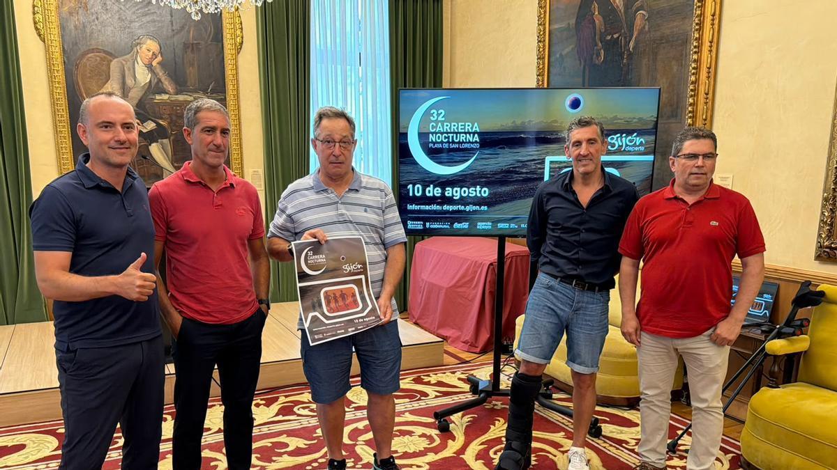 De izquierda a derecha, César Nozal, Luis Sánchez, Juan García, Jorge Pañeda y Toño Migoya.