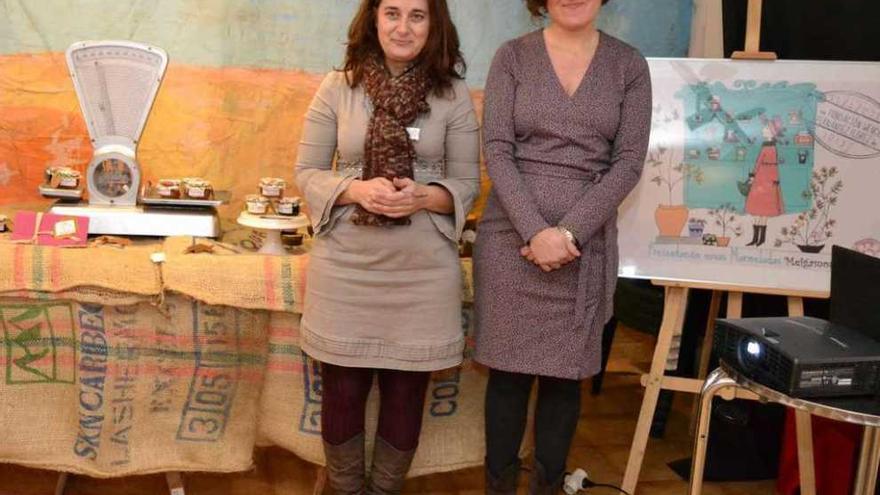 Paula Patiño y Celeste García, en la presentación de productos en la Fundación Fernández Flórez el pasado febrero.