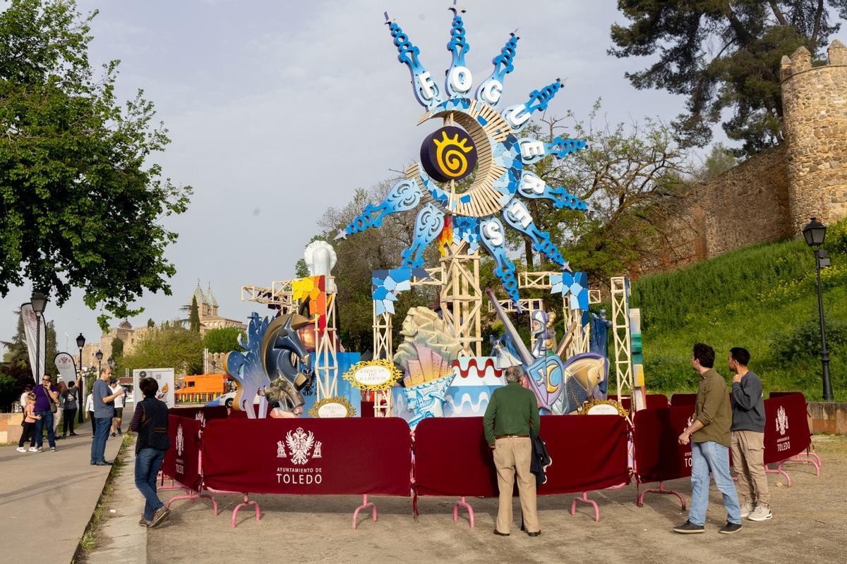 Las Hogueras se plantan en Toledo: así es el monumento de José Manuel García Esquiva “Pachi” para promocionar la Festa Las Hogueras se plantan en Toledo: así es el monumento de José Manuel García Esquiva “Pachi” para promocionar la Festa