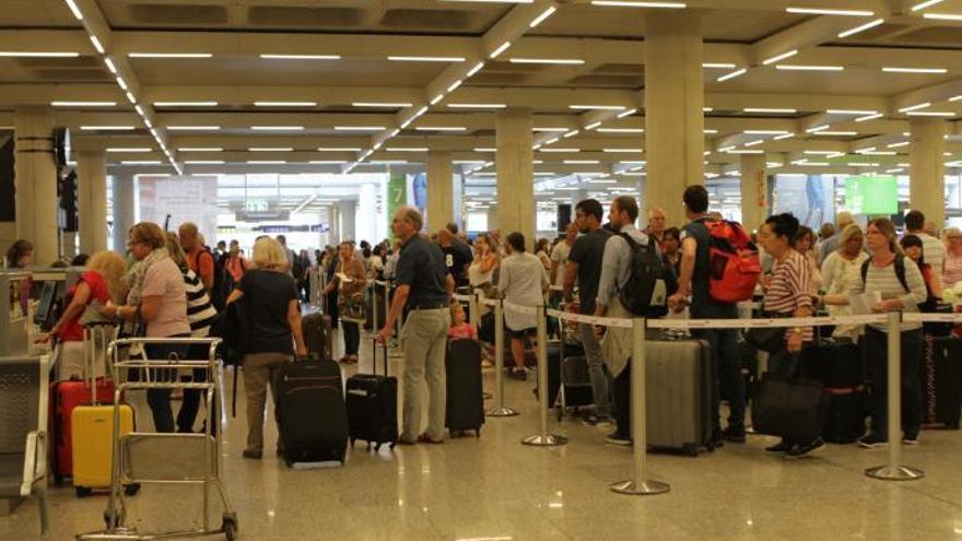 Wieder viele Verspätungen und Ausfälle am Flughafen Mallorca