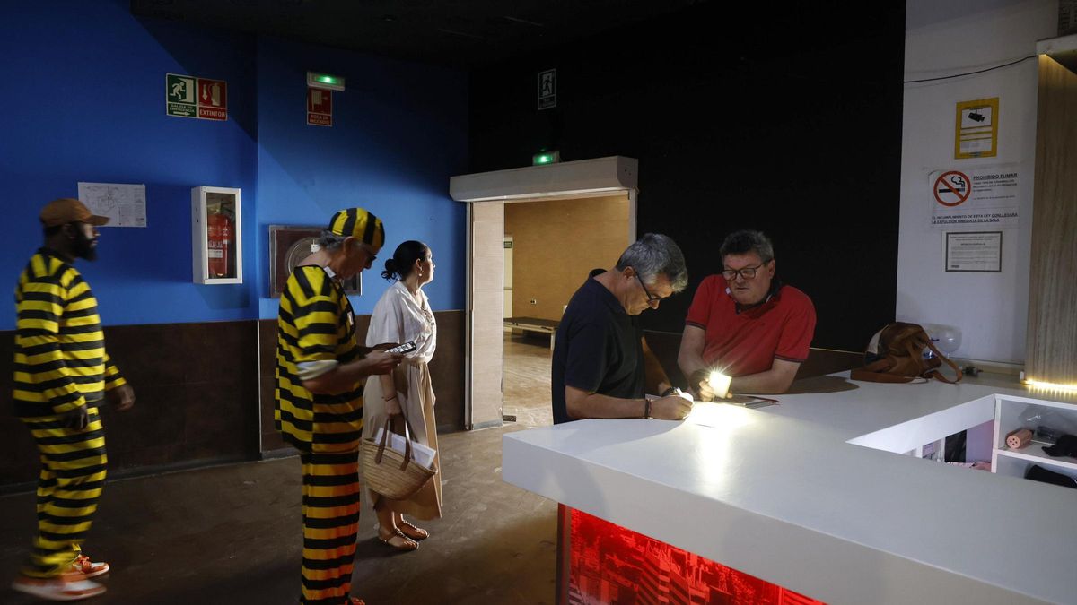 Inspección a la sala Repvblicca en Mislata.