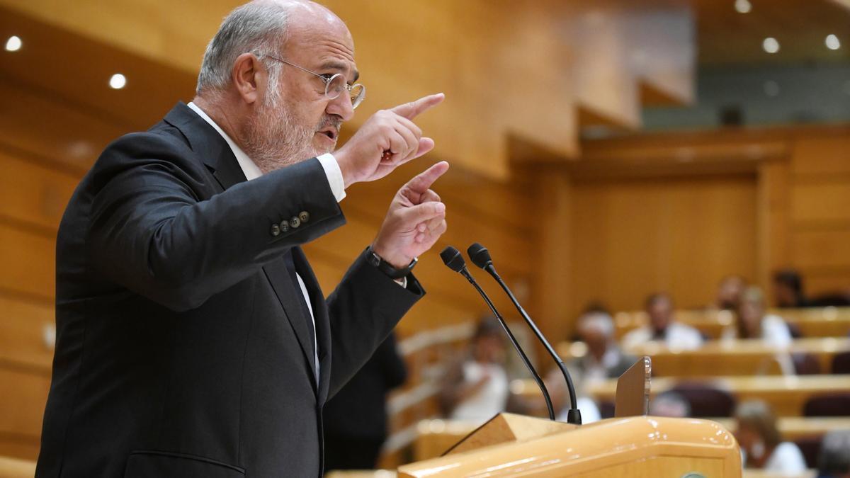 Archivo - El portavoz de Junts en el Senado, Eduard Pujol