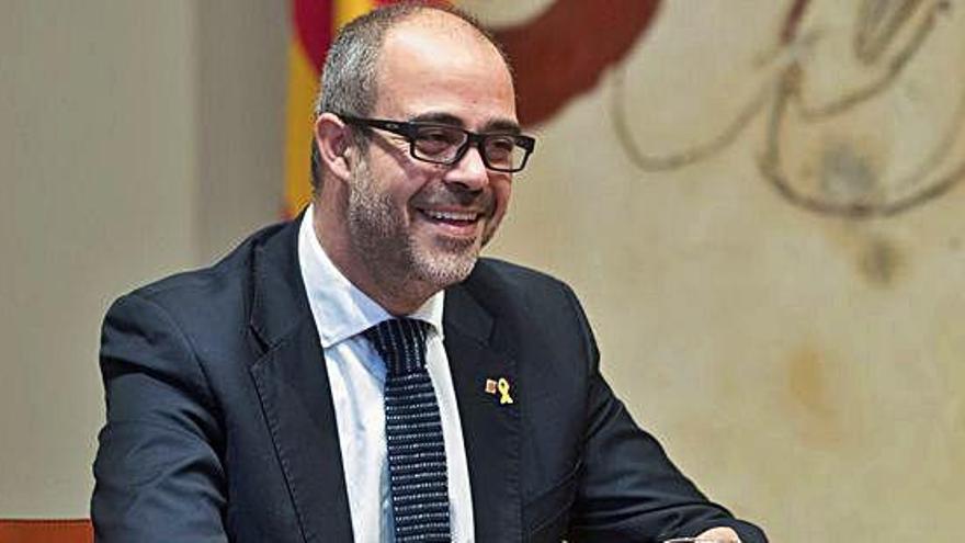 El conseller d&#039;Interior, Miquel Buch, ahir en la reunió del Govern català