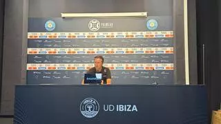 Raúl Llona, entrenador de la UD Ibiza: "El miedo a ganar también existe"