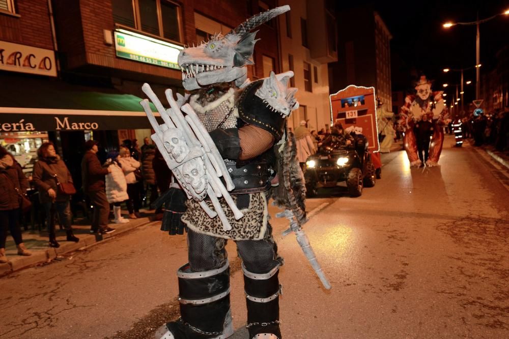 Desfile del Antroxu en Mieres