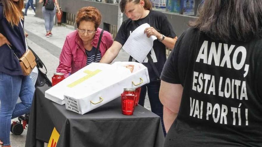 La Plataforma por la Salud continúa su lucha por la vacuna de la meningitis