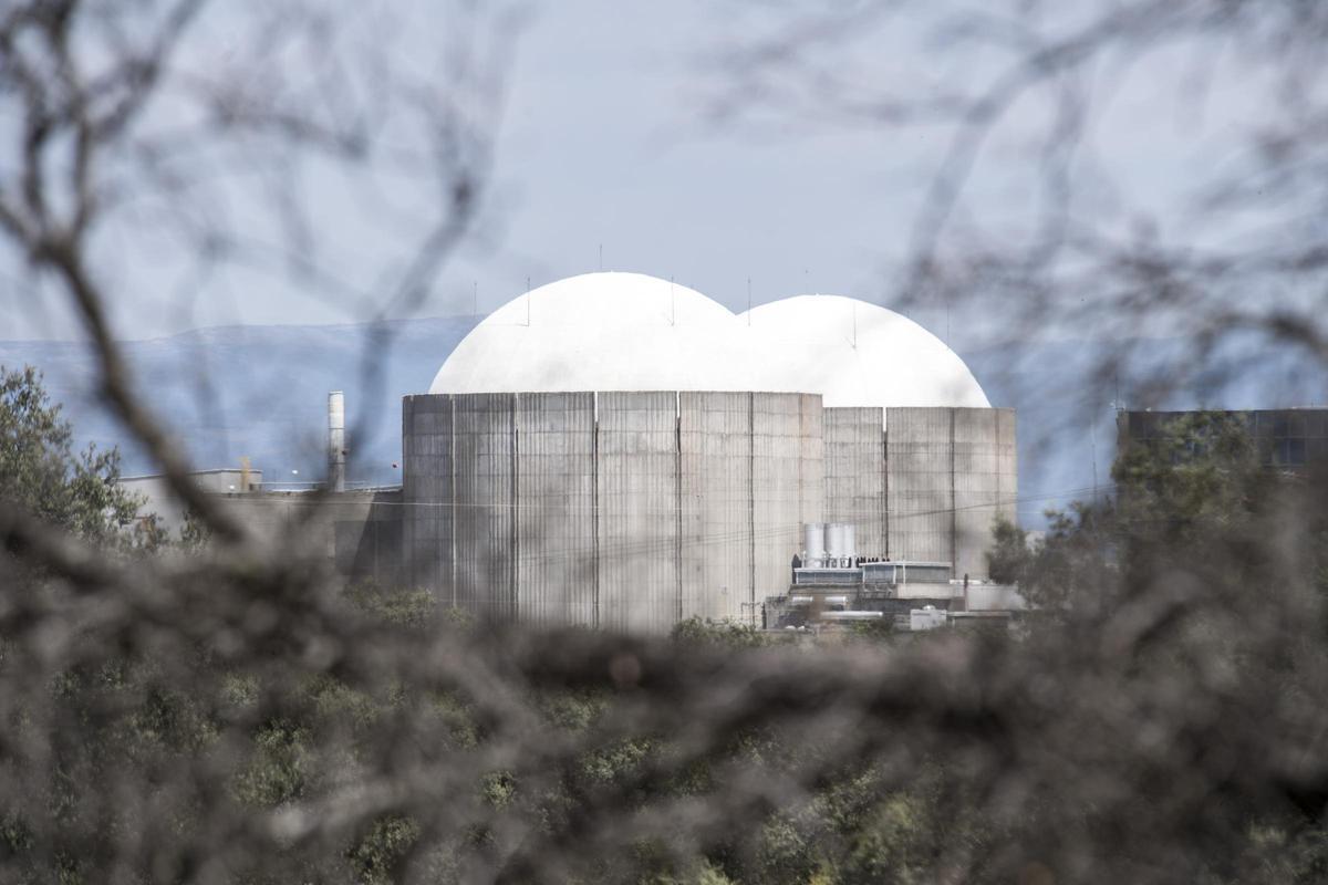 La central nuclear d’Almaraz es converteix en arma electoral a Extremadura