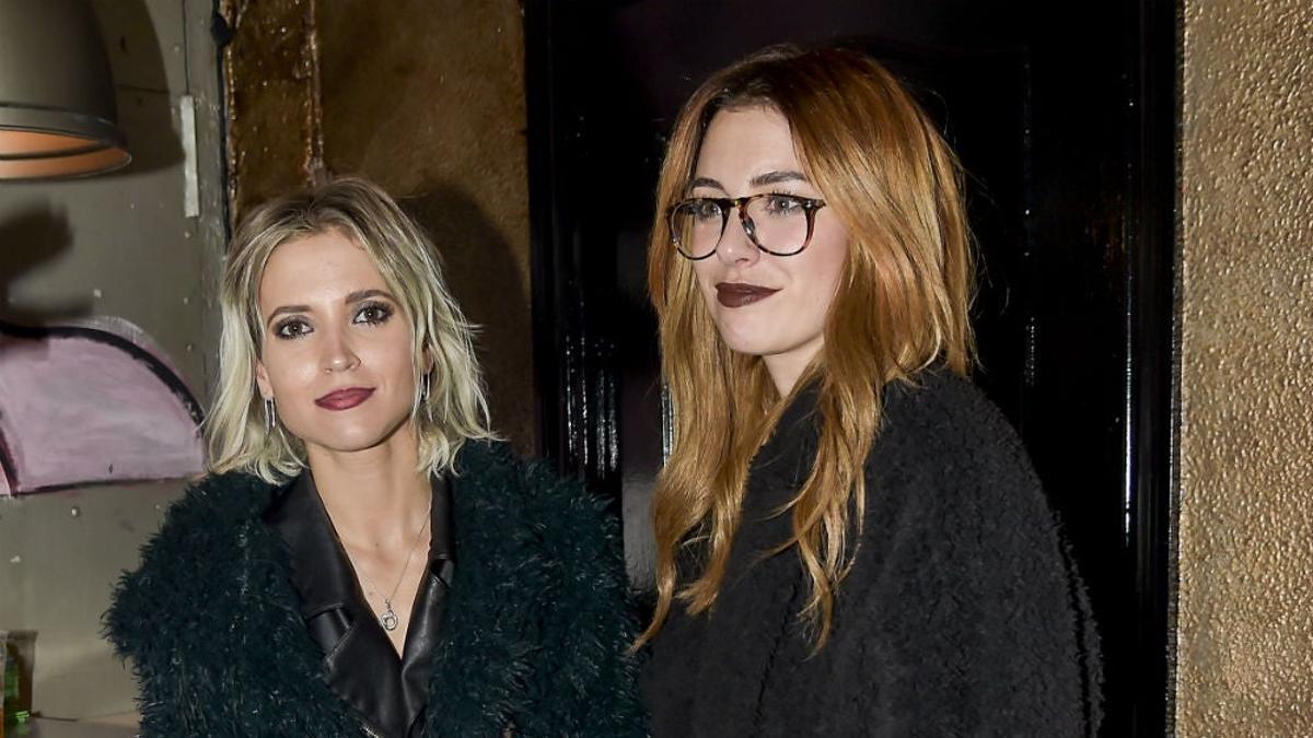 Ana Fernández y Blanca Suárez en el concierto de fin de gira de Marlon