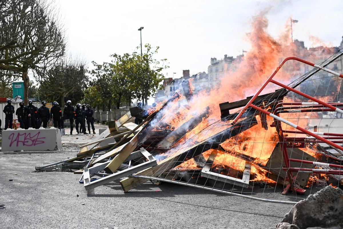 Despliege policial de máximos en Francia para la nueva jornada de protestas