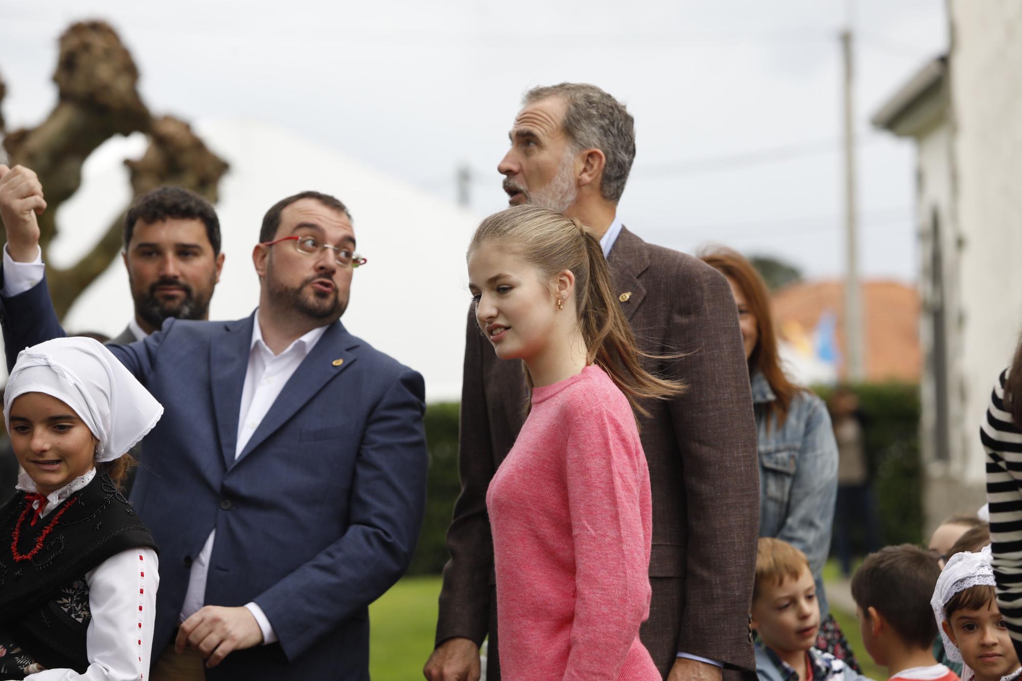 EN IMÁGENES: La Familia Real visita Cadavedo para hacer entrega del premio al Pueblo Ejemplar