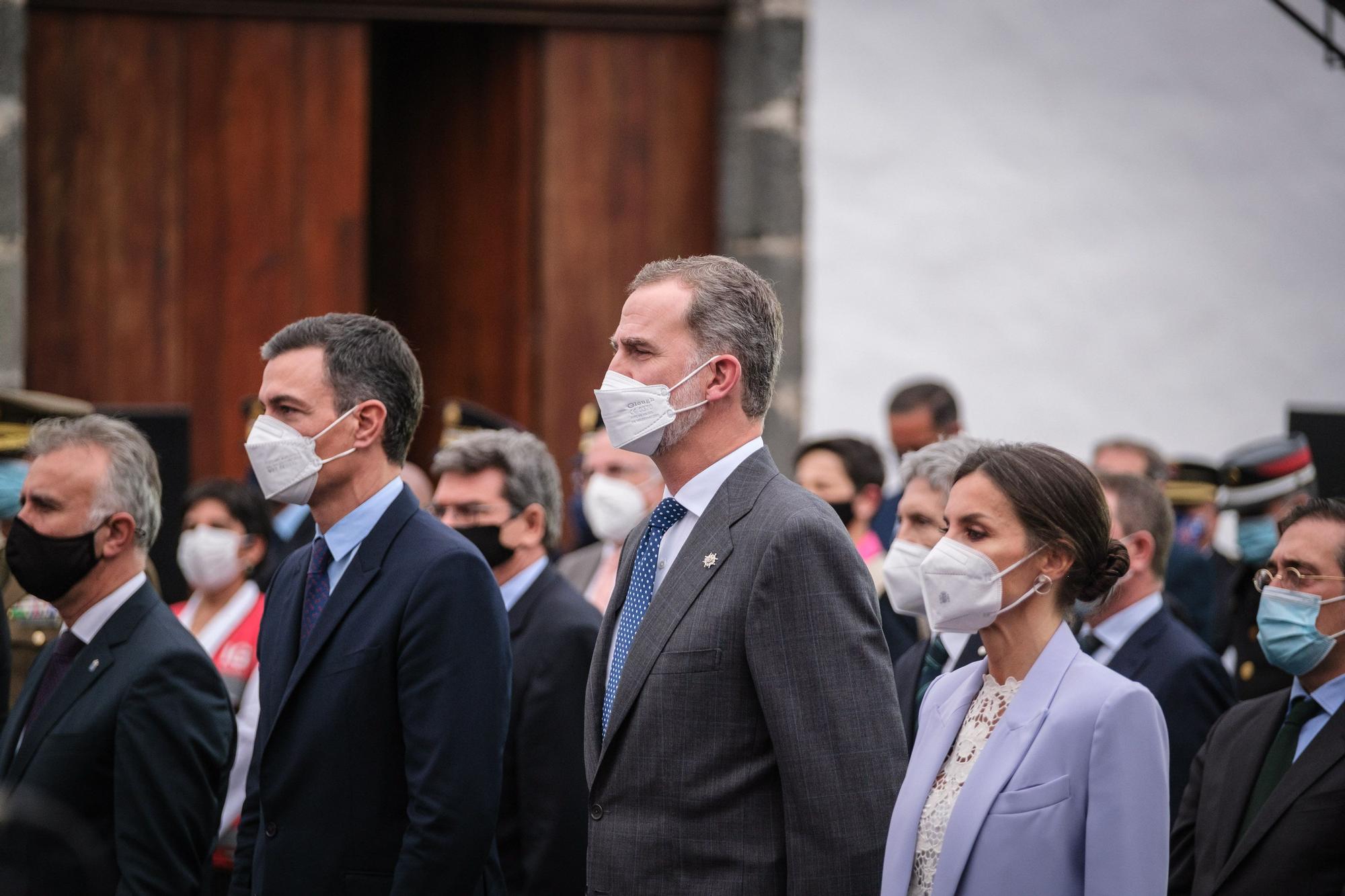 Visita del Rey y los presidentes de las comunidades a La Palma al acto de homenaje a los palmeros