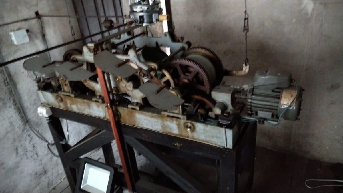 El mecanismo del reloj de la iglesia.