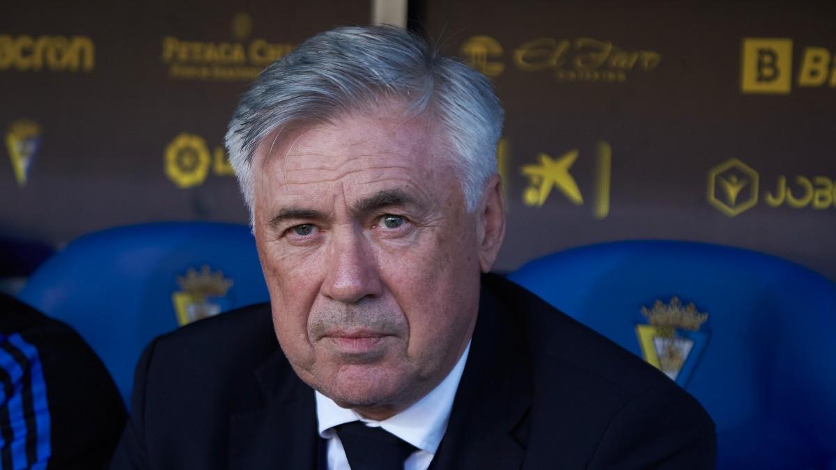 Carlo Ancelotti durante el Cádiz-Real Madrid