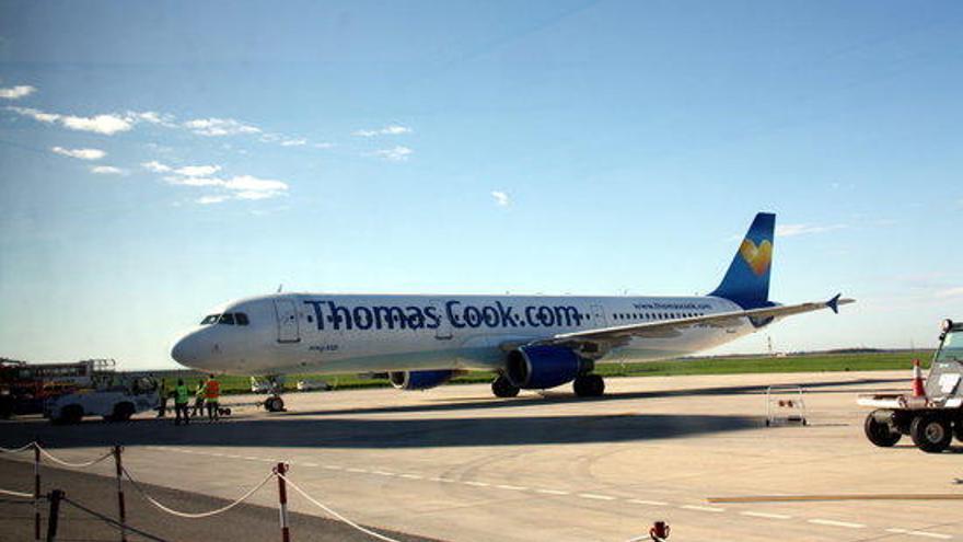 Un avió de la companyia Thomas Cook.