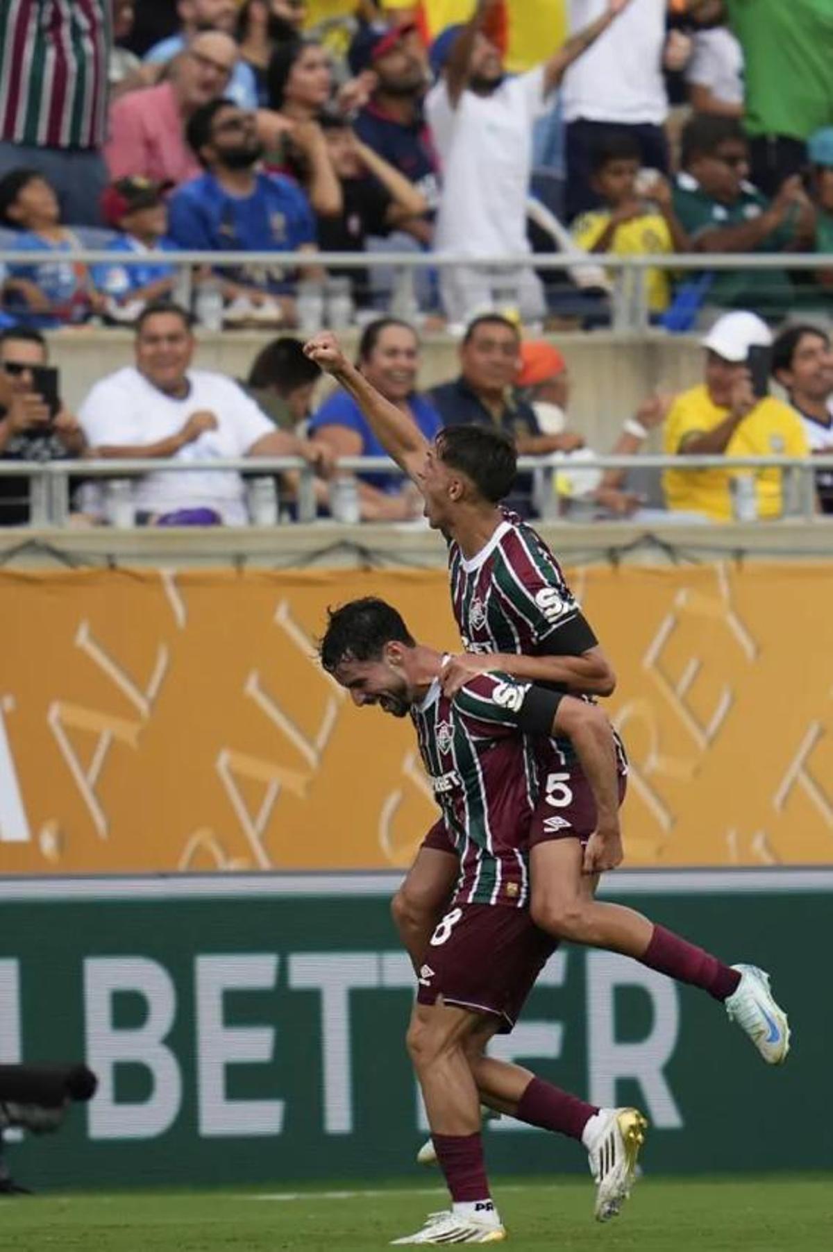 Martinelly celebrando el primer tanto del Fluminense