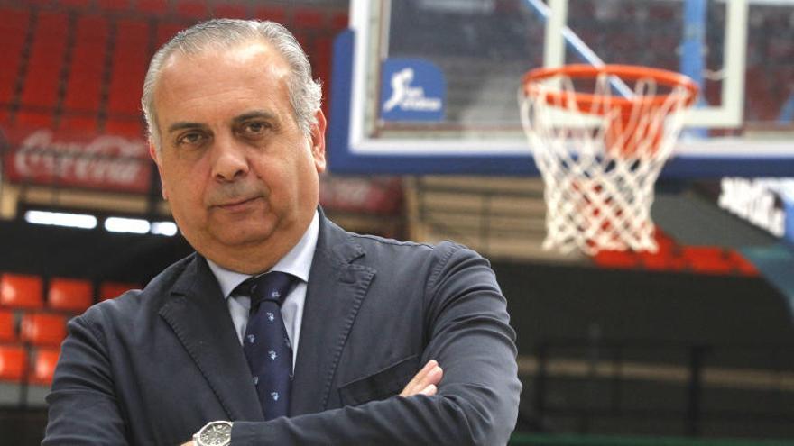 Un juez imputa al expresidente de la Federación de Baloncesto por sus gastos