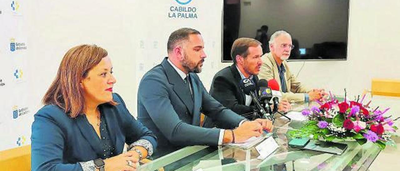 Un momento de la rueda de prensa. | | LP/DLP