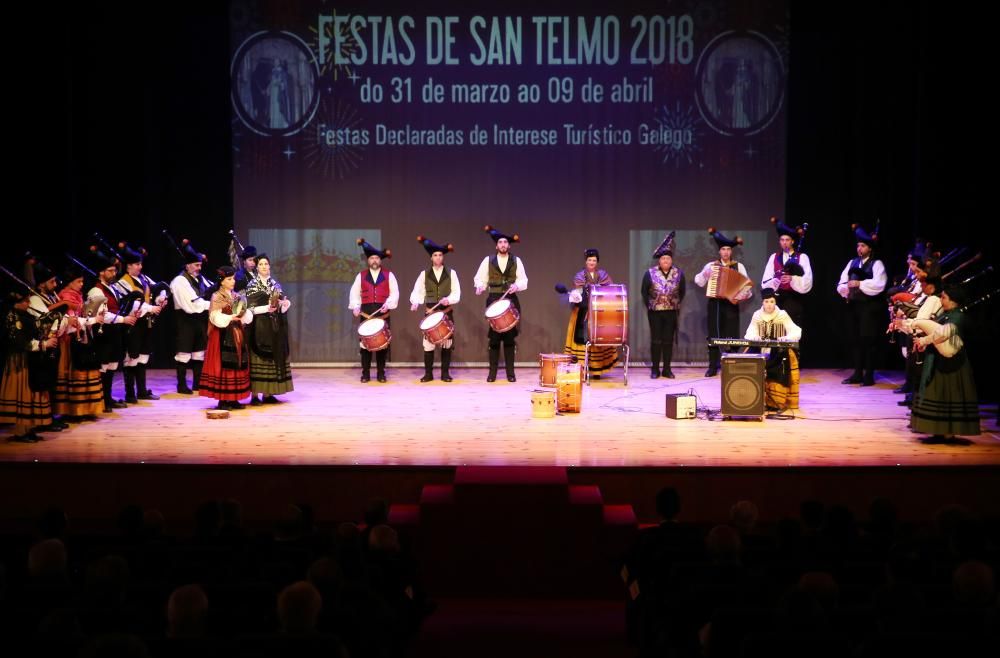 El pregonero Antón Corral animó a poner en valor las tradiciones de Galicia para que perduren en el tiempo.