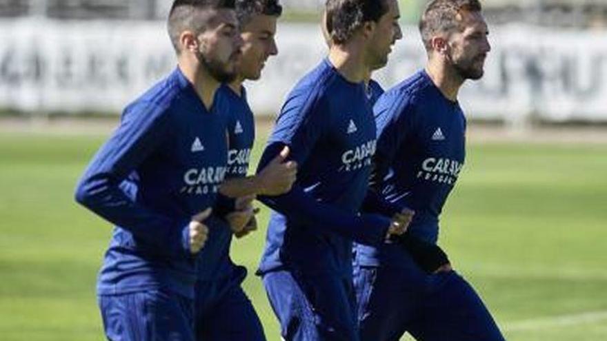 El Real Zaragoza comienza a preparar el duelo del Sporting sin James Igbekeme