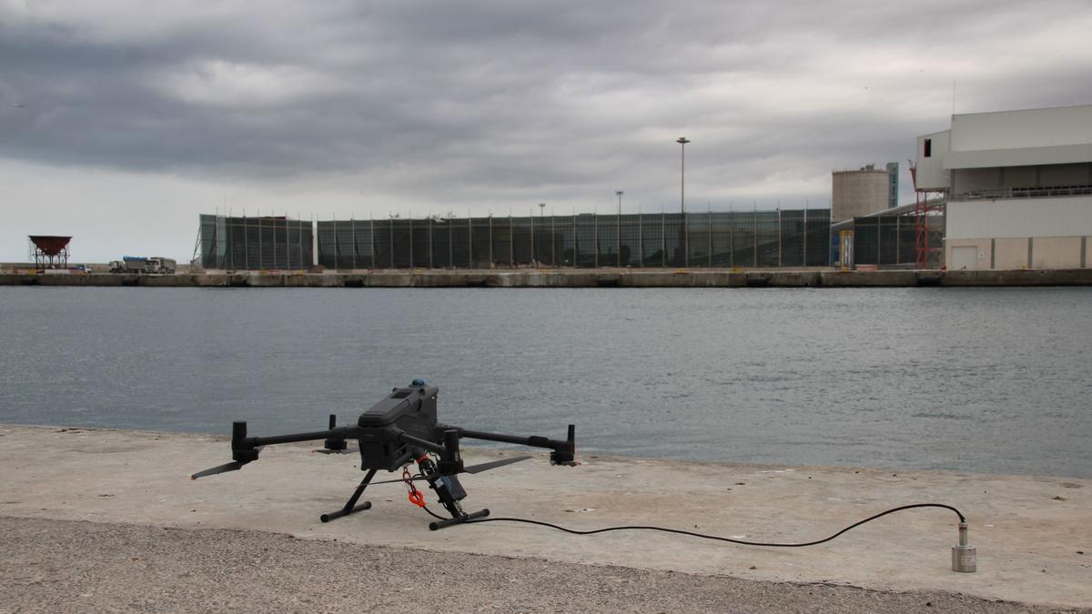 El dron con el que se están realizando los sondeos.