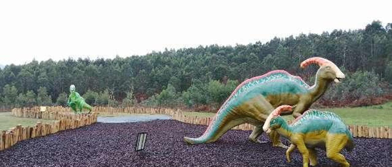 Al Muja le crecen los dinosaurios - La Nueva España Al Muja le crecen los dinosaurios - La Nueva España