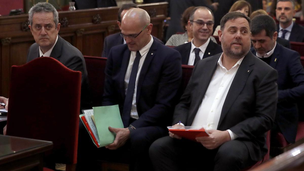 Oriol Junqueras, Raül Romeva i Joaquim Forn, durant la primera sessió del judici el 12 de febrer del 2019.