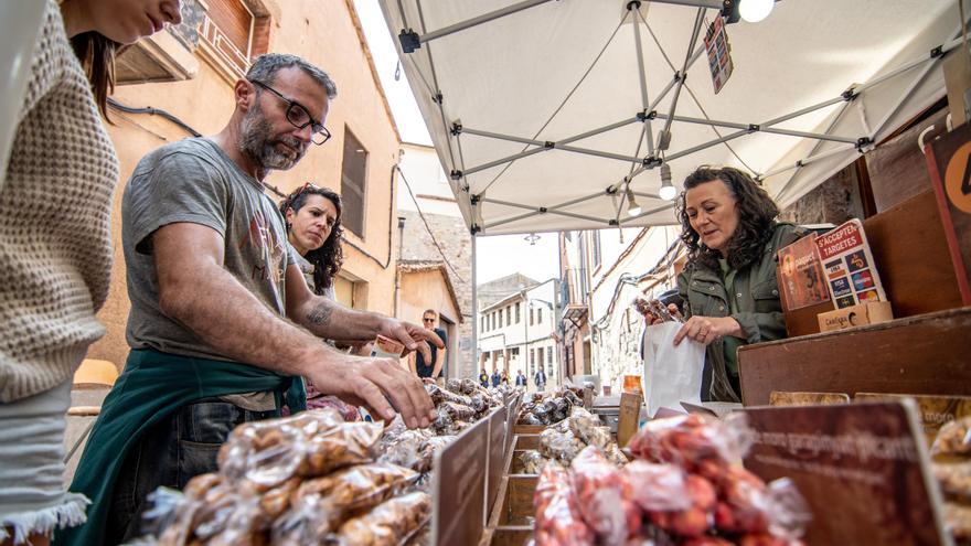 Santpedor acull la Fira de Sant Miquel amb música, cultura popular i productes naturals