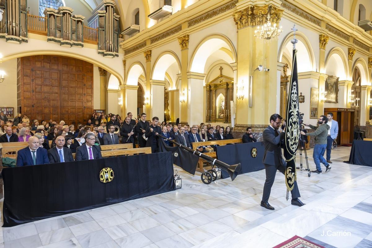 Estas son las mejores imágenes del pregón de la Semana Santa de Torrevieja a cargo de Eva Fernández Huéscar Estas son las mejores imágenes del pregón de la Semana Santa de Torrevieja a cargo de Eva Fernández Huéscar