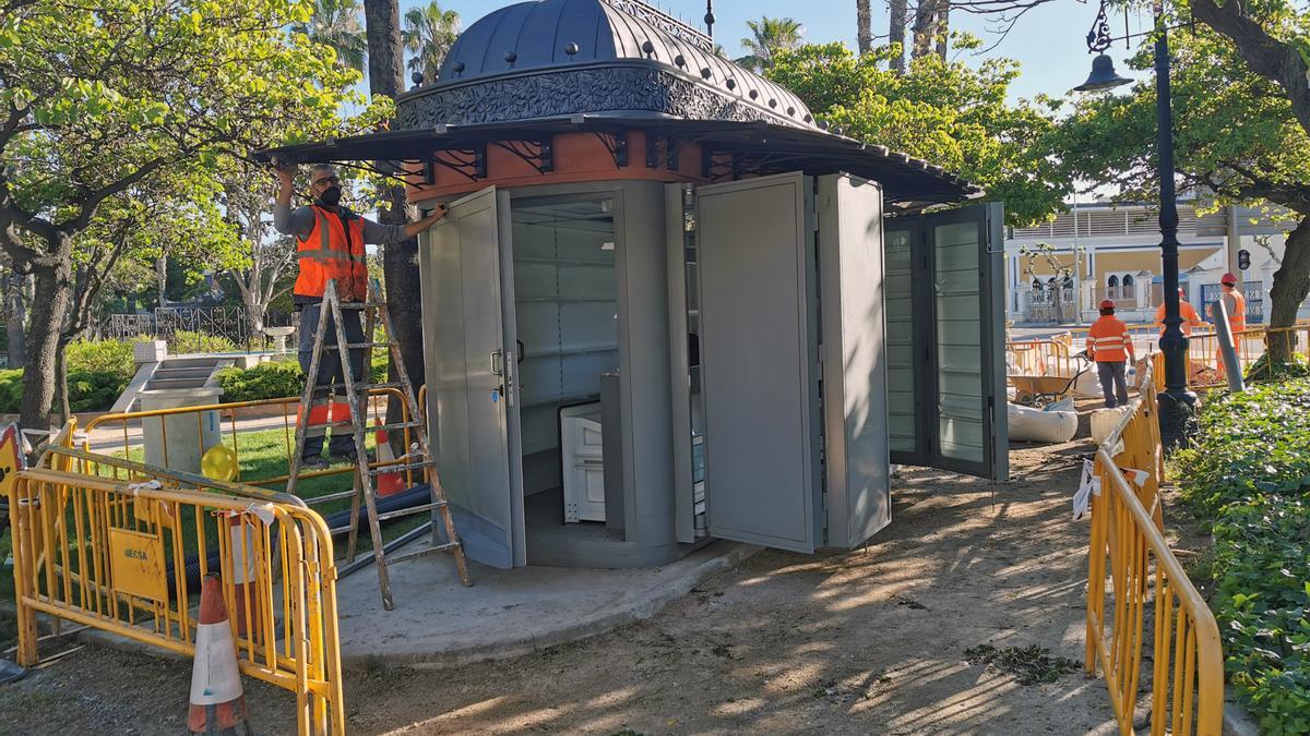 Imagen del nuevo quiosco en el jardín del puerto del Grau.