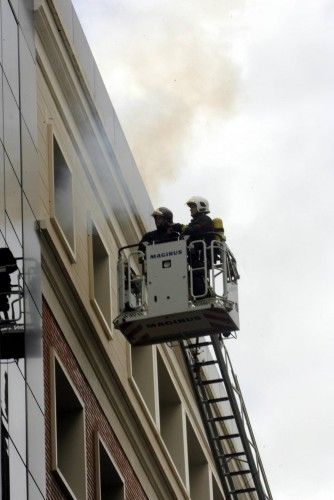Un simulacro de incendio en el edificio Administrativo del Ayuntamiento de Cartagena
