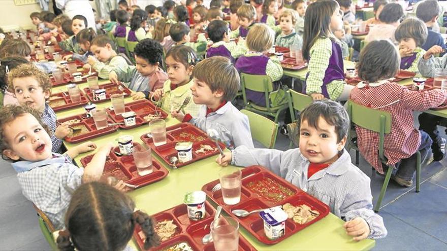 Sanidad revisará menús escolares ante la alerta por obesidad infantil