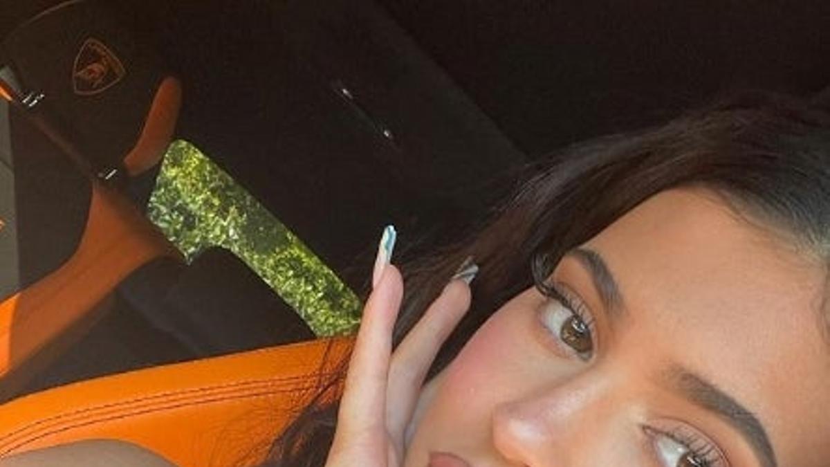 Kylie Jenner y su foto en bañador tras el bombazo de su embarazo