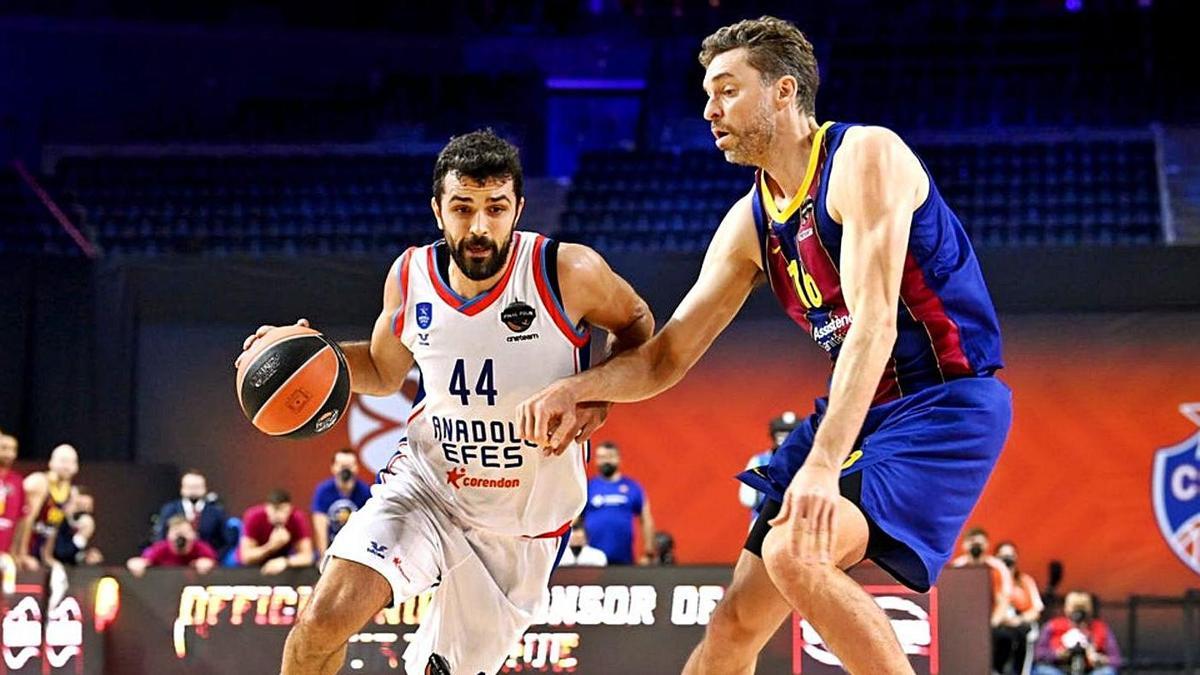 L’Anadolu Efes i el Barça 
estaven en bàndols 
oposats el 2000.  euroleague