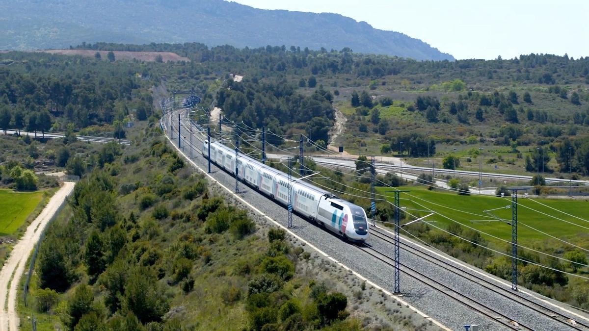 Viajes desde 9 euros en tren de alta velocidad: Barcelona, Tarragona, Zaragoza y Madrid