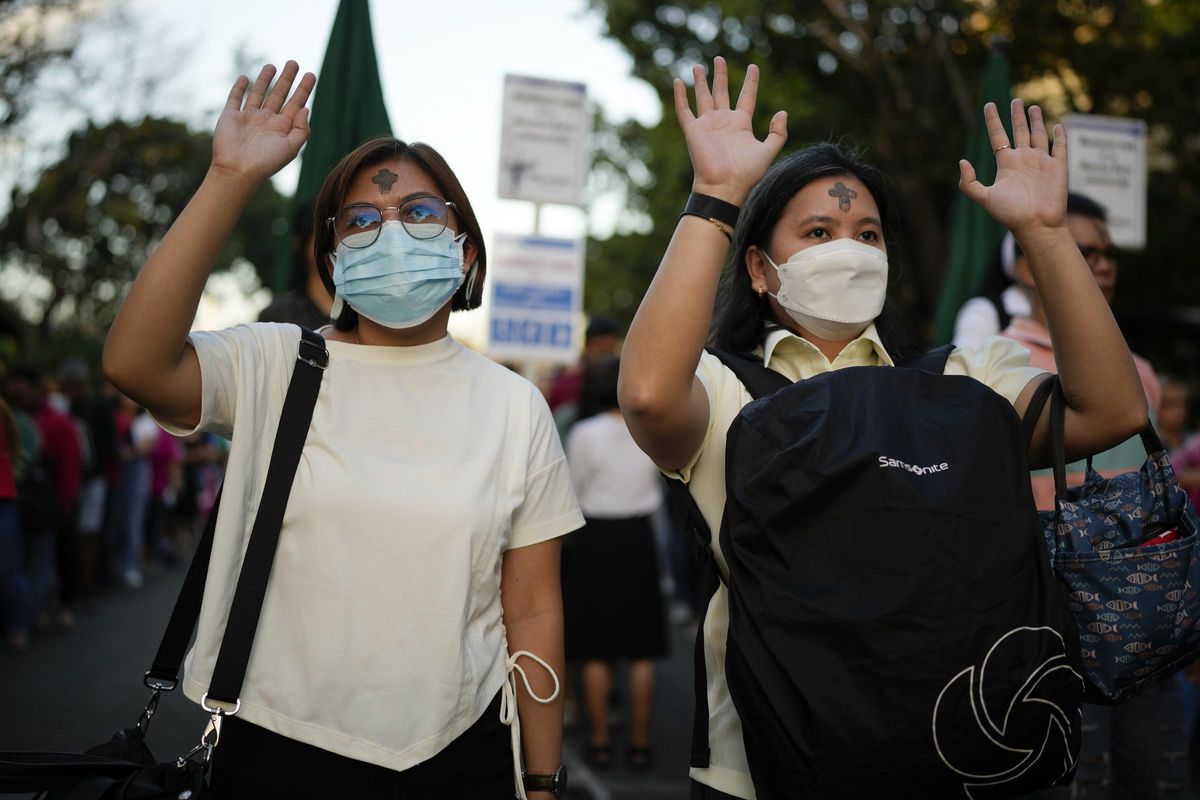 Miércoles de ceniza en Filipinas: las mejores imágenes