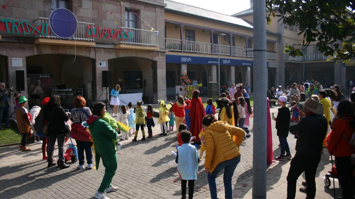 EN IMÁGENES: concurso de antroxos en Llaranes