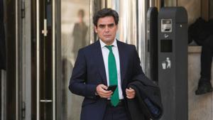 El jutge imputa l’exconseller del PP Güemes en el cas Begoña Gómez