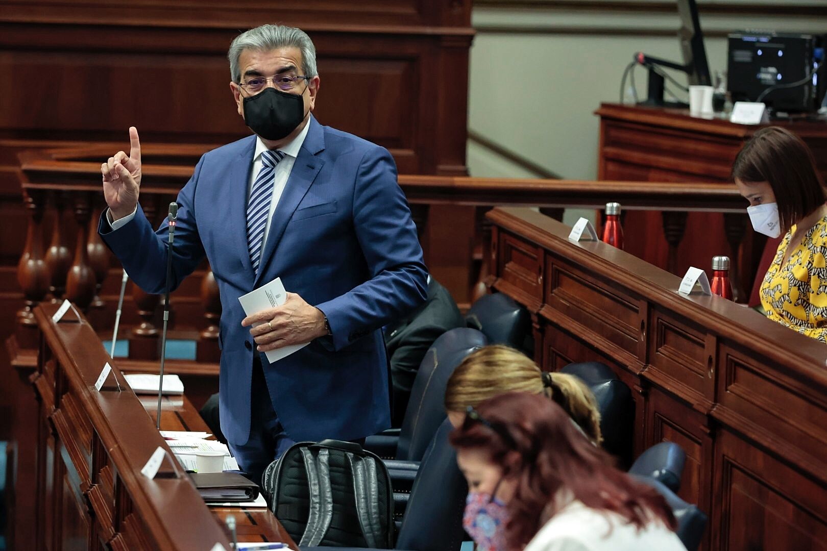 Pleno del parlamento de Canarias