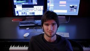 El compositor Lucas Vidal, fotografiado este semana en su estudio de Madrid.