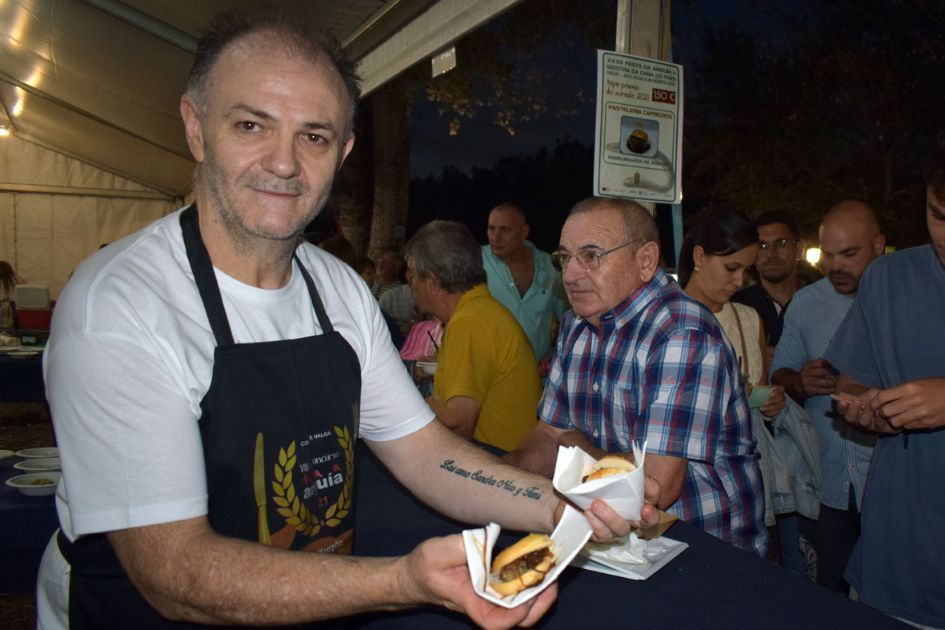 Uno de los momentos de la Festa da Anguía e Mostra da Caña do País.