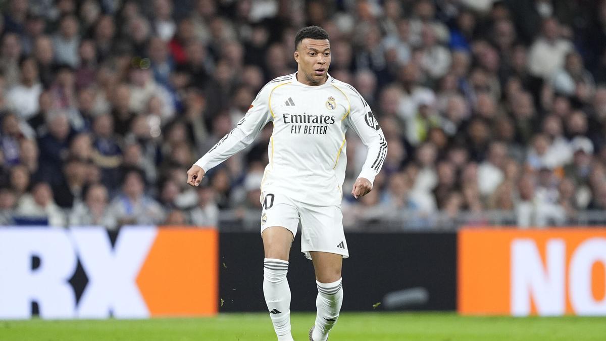 El vestuario del Real Madrid ya preparado para el duelo en Mallorca