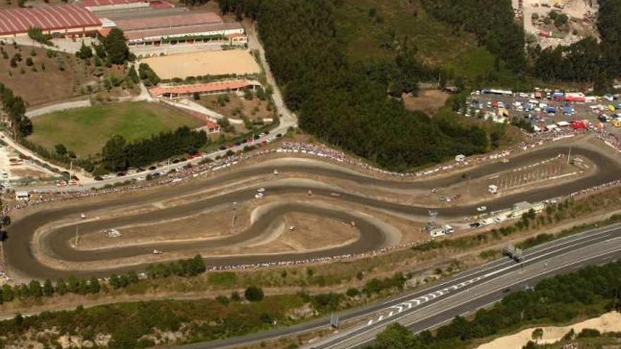 Fomento inicia los trámites para recuperar los terrenos del autocross de Morás