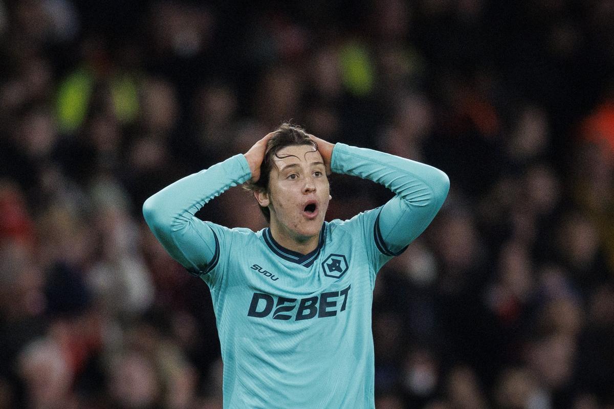 Fer López, durante un partido con los Wolves