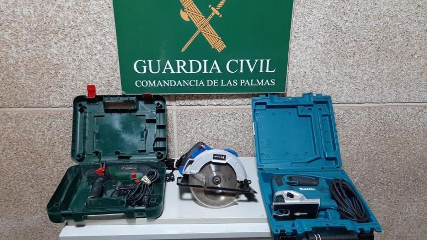 Objetos robados y recuperados por la Guardia Civil en Santa María de Guía.