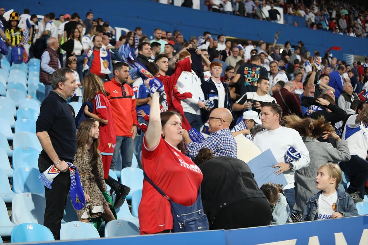 La grada protestó sonoramente al final del partido.