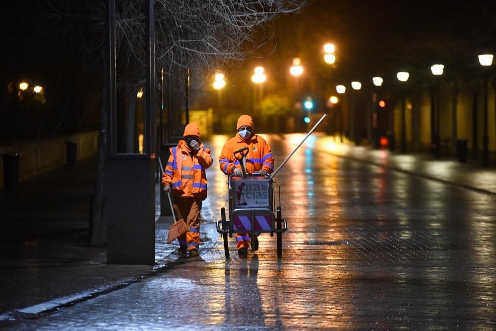 Turno de noche, Córdoba durante el toque de queda